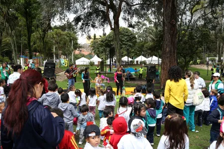 Por el derecho a la felicidad - Circuito Artístico con ICBF