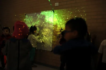 Experiencia artística  “STARDUST,  la travesía del cometa” 