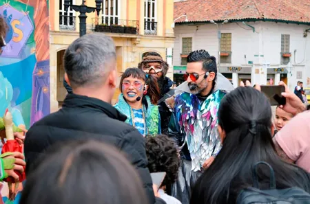 Nidos en la Plaza de Bolívar 