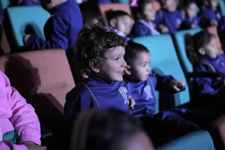 Alimal y Uh-Gar en el Teatro el parque 