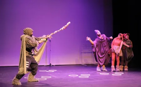 Alimal y Uh-Gar en el Teatro el parque 