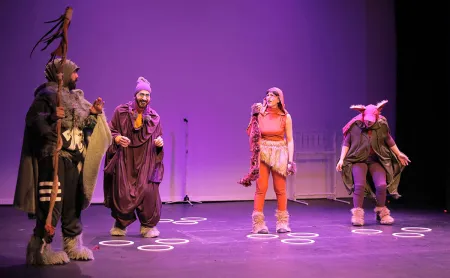 Alimal y Uh-Gar en el Teatro el parque 
