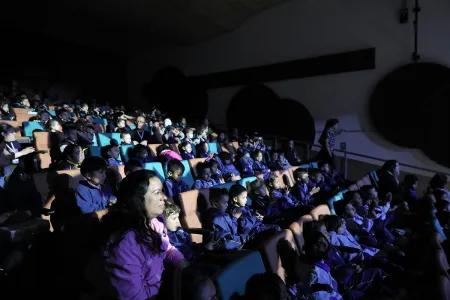 Alimal y Uh-Gar en el Teatro el parque 
