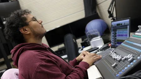 Así crean música los artistas formadores de Nidos