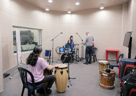 Así crean música los artistas formadores de Nidos